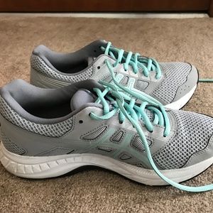 Asics running shoes Gel contend 5